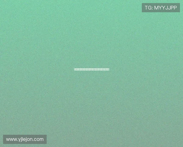 哈维西蒙斯:年轻天才在足球场上的崛起与未来展望